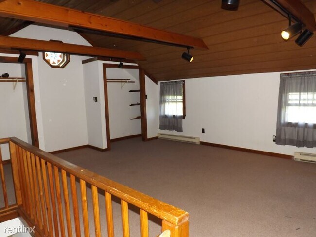Building Photo - 1 br, 1 bath House - 172 German Hill Rd