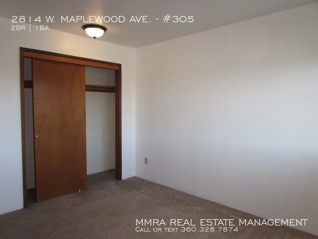 Building Photo - PRE-LEASING:Great 2 Bedroom Top Floor Unit!