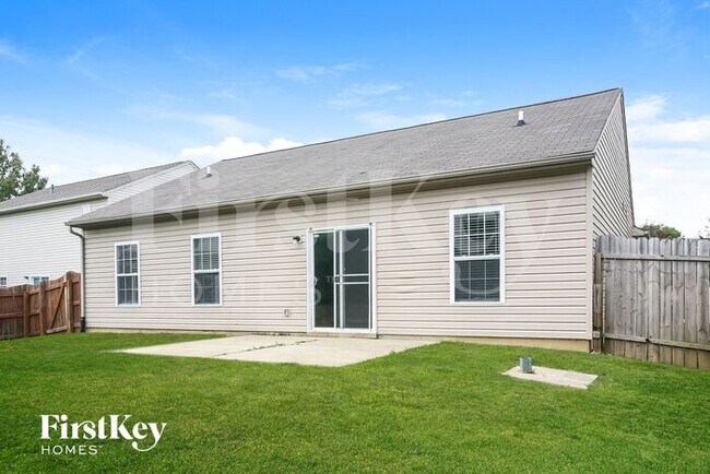 Building Photo - 15546 Outside Trail