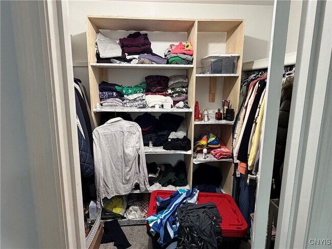 Building Photo - 7667 Charlemont Dr