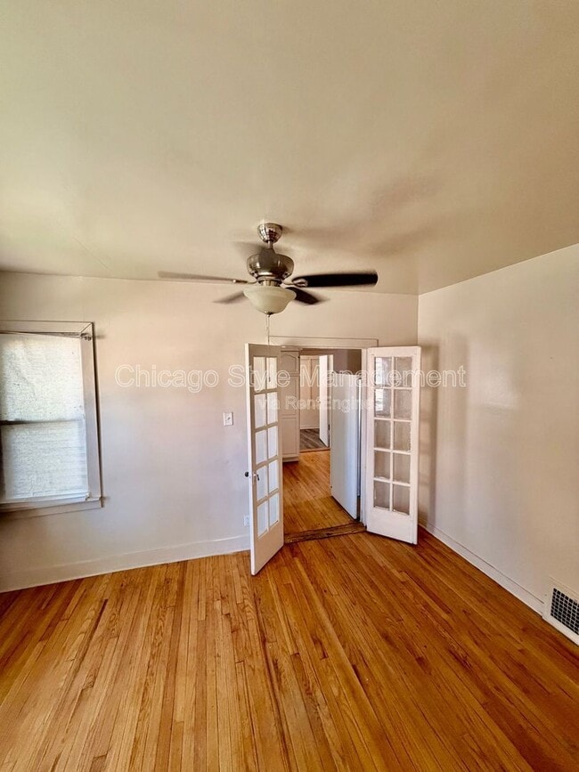 Building Photo - 1434 W 112th Pl