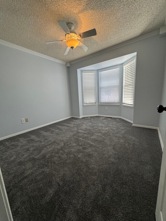 Building Photo - 7650 Conifer Dr