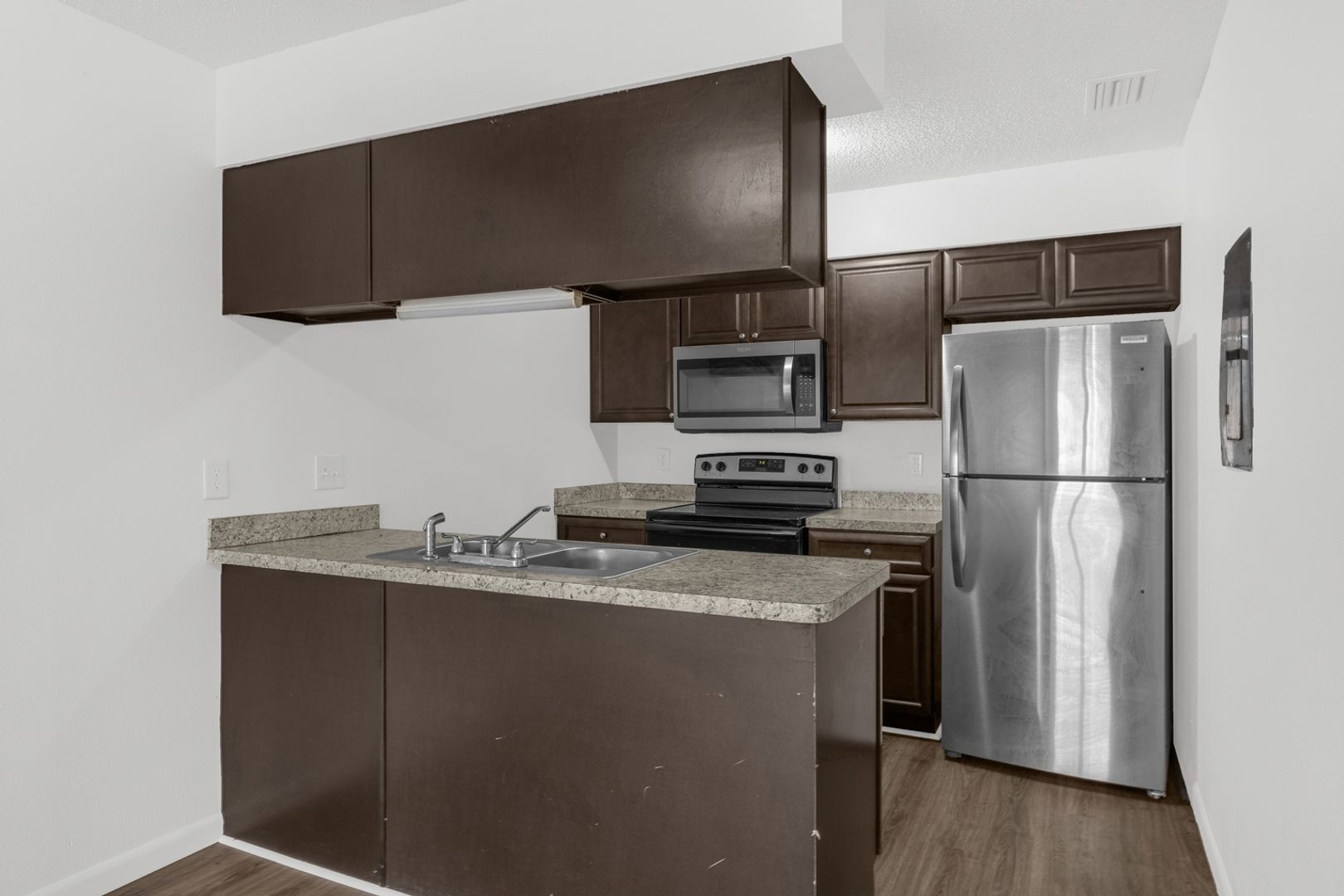 Building Photo - 2920 SE 53rd Ct