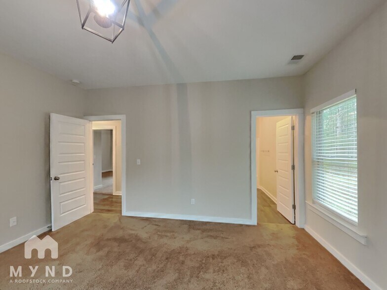 Building Photo - 15674 Capstone Blvd