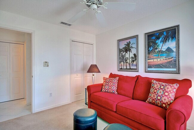 Building Photo - 504 Chelsee Way