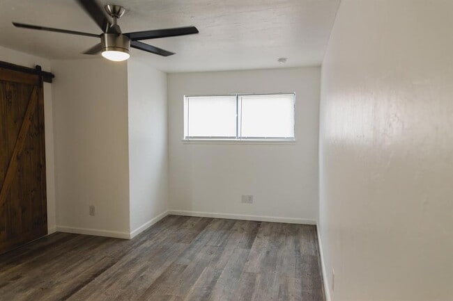 Building Photo - 3804 Summer Cloud Dr