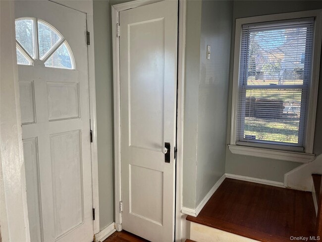 Building Photo - 50 Prospect St