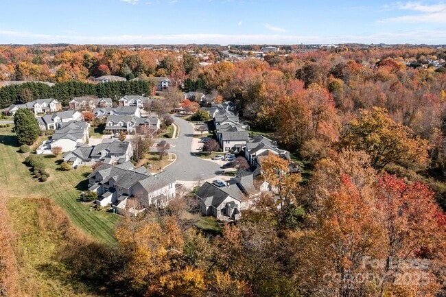 Building Photo - 9467 Kimmel Ln