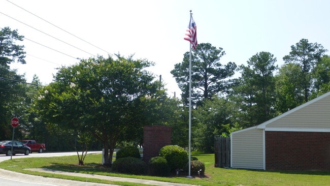 Building Photo - 144 Brandimere Drive