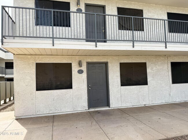 Building Photo - 18202 N Cave Creek Rd
