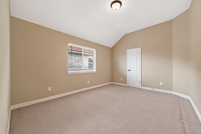 Building Photo - 18943 Villa Bergamo Ln