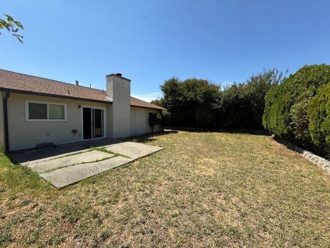 Building Photo - 2766 Applewood Dr