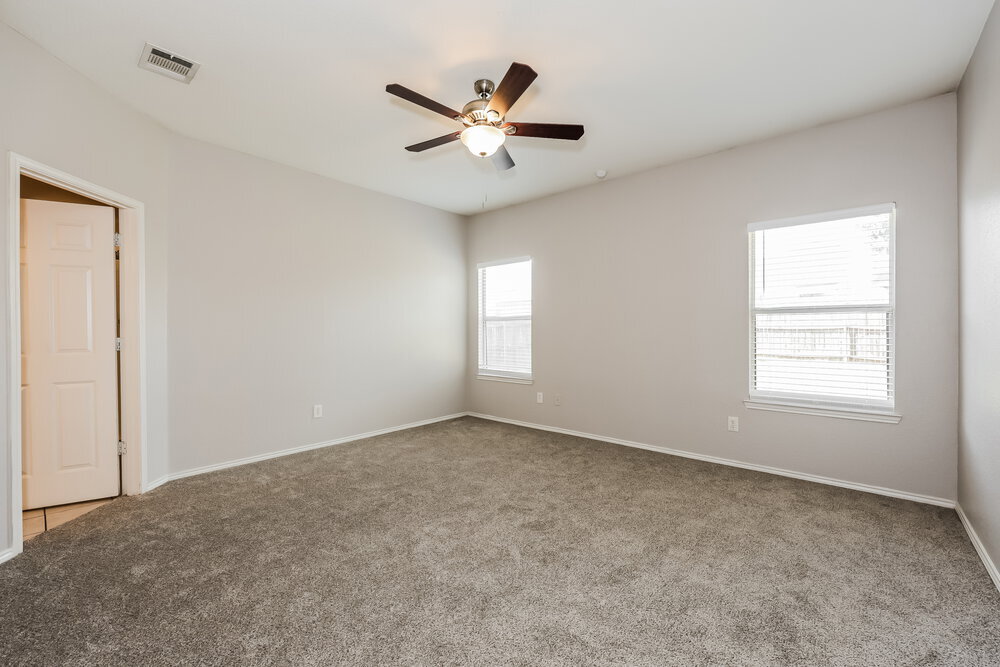 Building Photo - 2808 Earle Dr