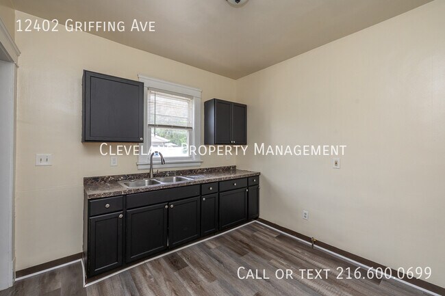 Building Photo - 12402 Griffing Ave
