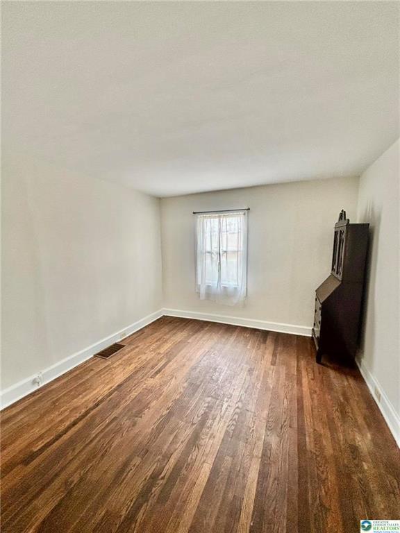 Building Photo - 6024 Front St