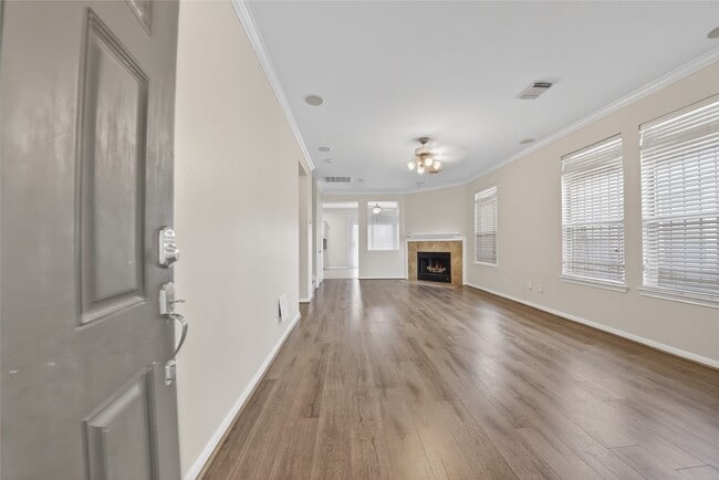 Building Photo - 8118 Barnes Ridge Ln
