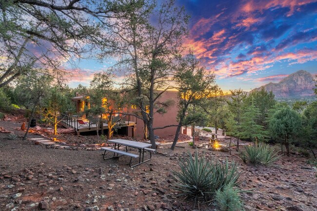Building Photo - 30 Sycamore Canyon Rd