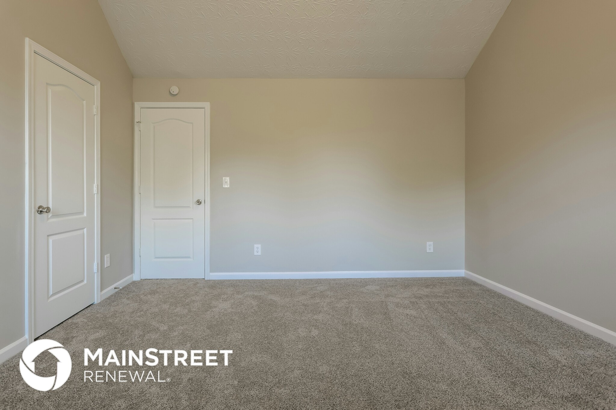 Building Photo - 210 Heaton Pl Trail