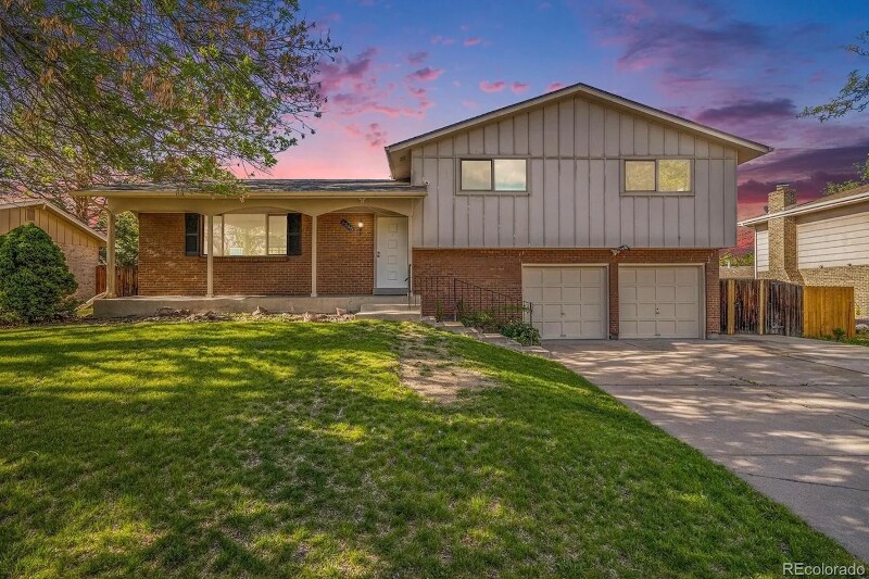 Primary Photo - 9345 W Iowa Pl