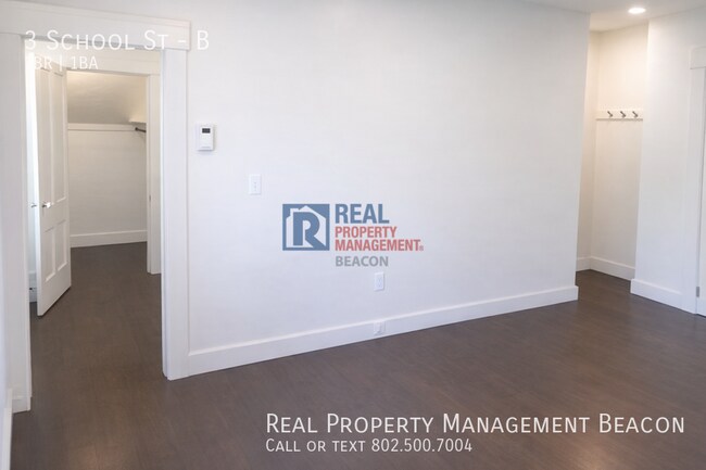 Building Photo - 3 School St