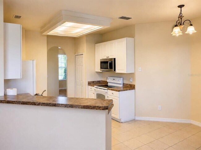 Building Photo - 15307 Grand Haven Dr