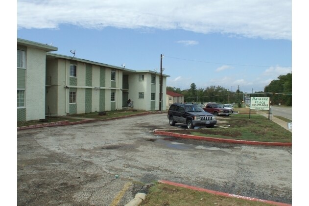 Primary Photo - Willow Creek Apartments