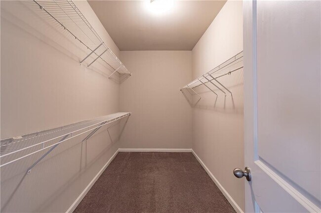 Building Photo - 309 Hardy Water Dr SE