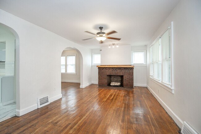 Building Photo - 21180 Westport Ave