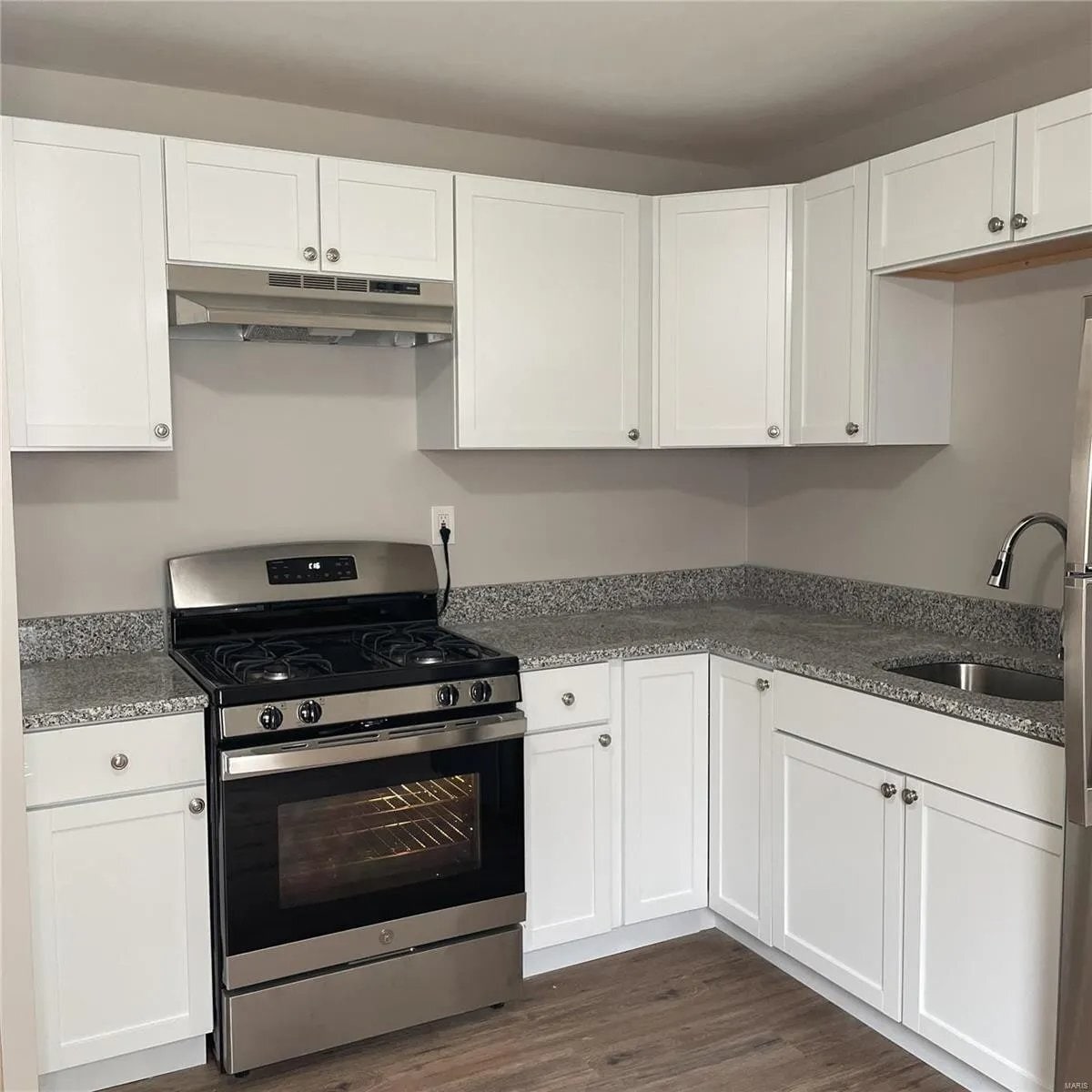 Building Photo - 12370 Pinta Dr