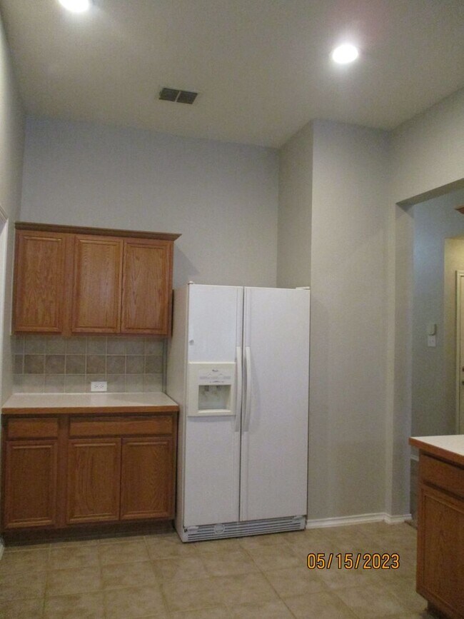 Building Photo - 5413 Chinkapin Ln