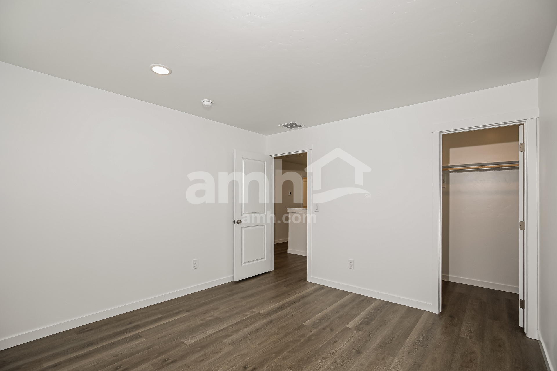 Building Photo - 2966 N Miami Ave