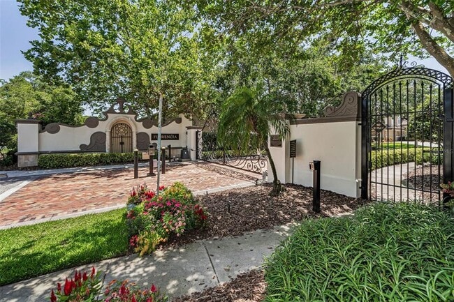 Building Photo - 1015 Bellamare Trail