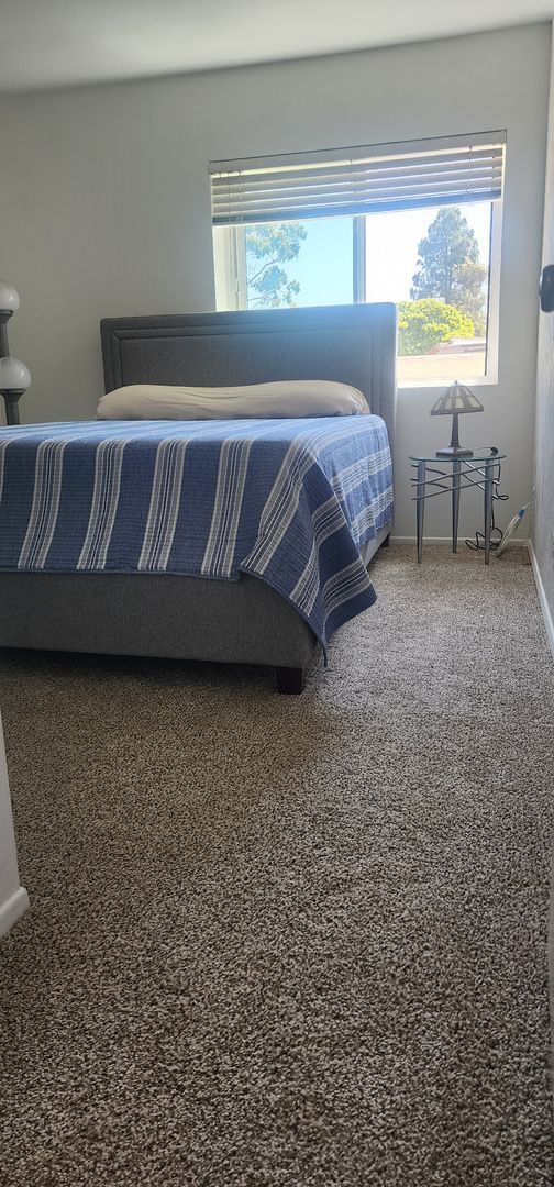 Building Photo - Fully furnished 2-bedroom, 2-bathroom town...