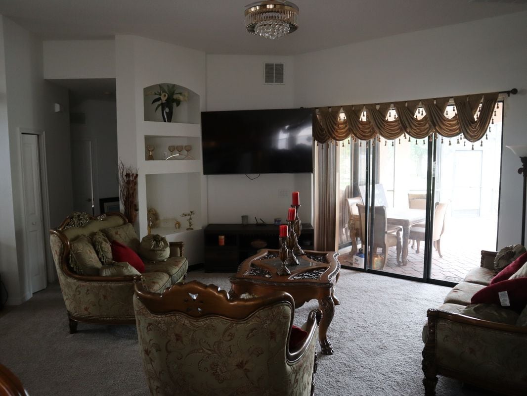 Building Photo - 305 Villa Sorrento Cir