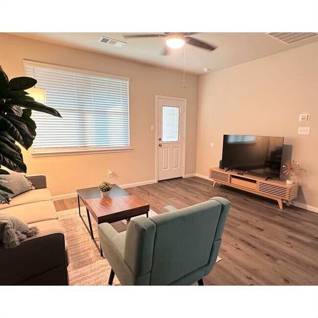 Building Photo - 23607 Lady Capulet Dr