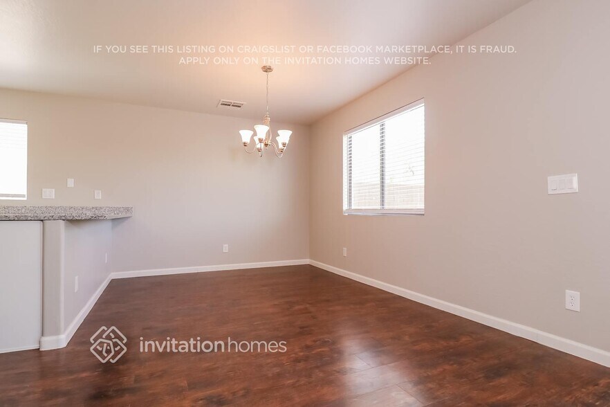 Building Photo - 23854 W Hadley St