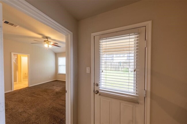 Building Photo - 12117 City Trek Ln