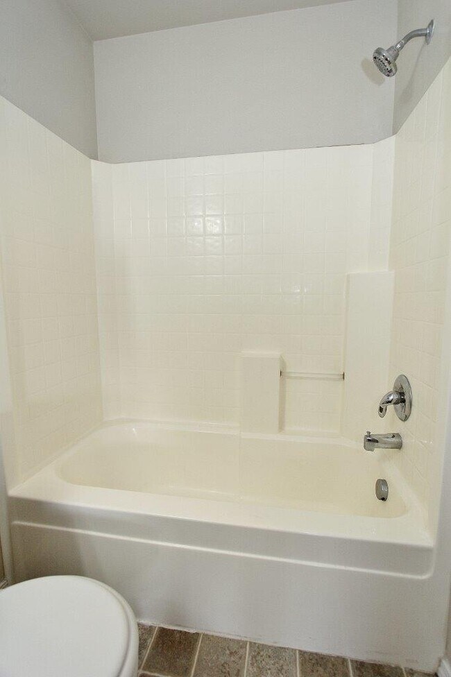 Building Photo - 3240 W Wave Dr