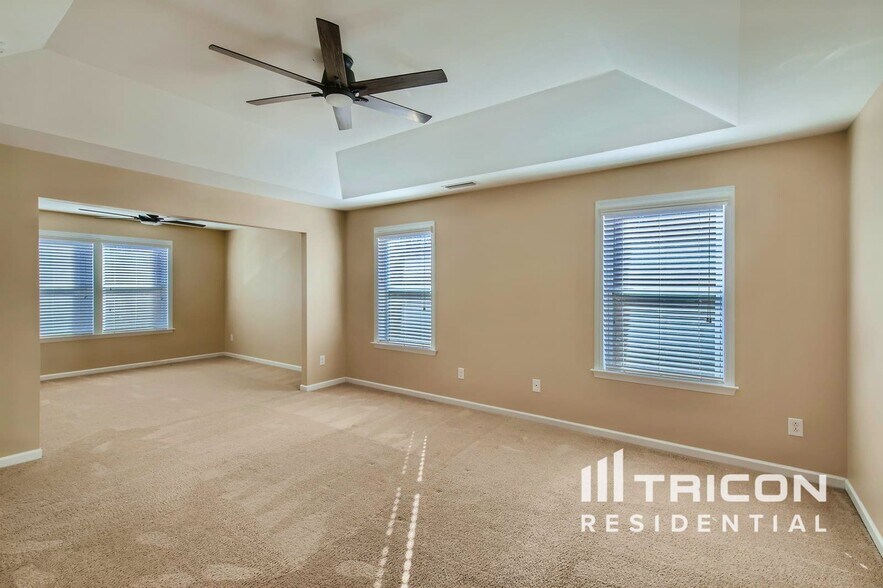 Building Photo - 2102 Eddie Massey Ln