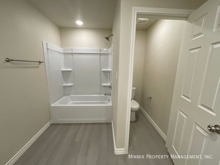 Building Photo - 1349 Bajada St