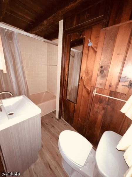 Building Photo - 12 Gifford Rd