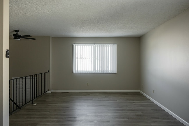 2025_12-04 13331 Court Place-38_websize.jpg - Court Place Townhomes