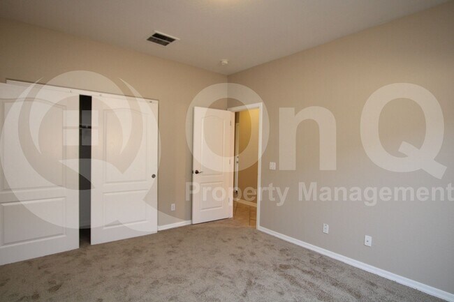 Building Photo - 12204 W Ocotillo Ln