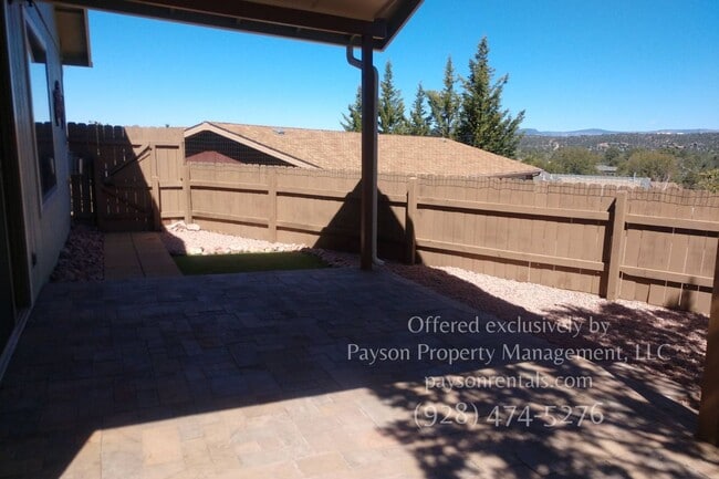 Building Photo - Beautiful Stone Creek Home w/ Park-like Backyard