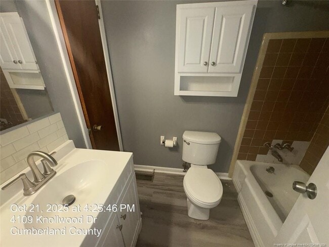 Building Photo - 4109 Knollwood Dr