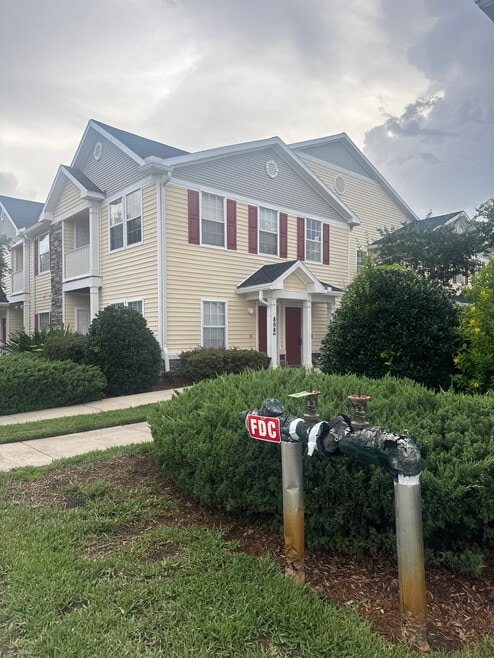 Building Photo - 575 Oakleaf Plantation Pkwy