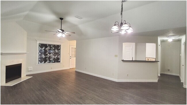 Building Photo - 11066 Landsbury Ct