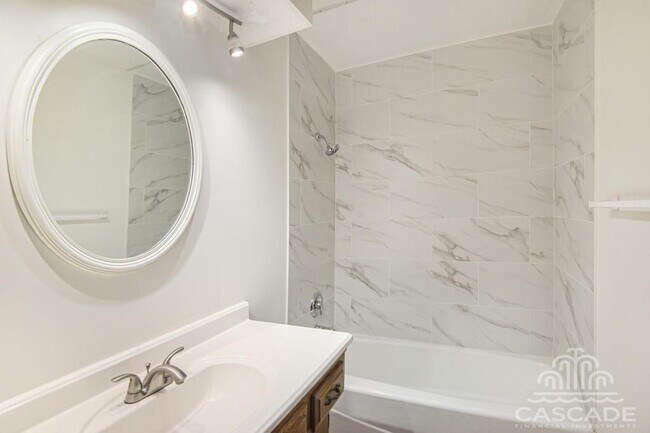 Building Photo - 14121 W 88th Pl