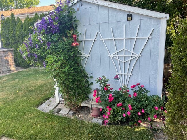 Building Photo - 20693 N Eugene Ave