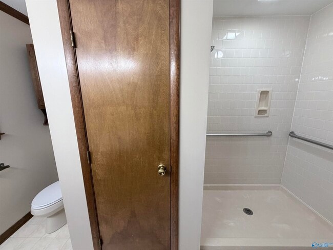 Building Photo - 4207 Concord Rd NW